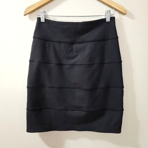 Lululemon - Black Stretch Skirt - Size 8